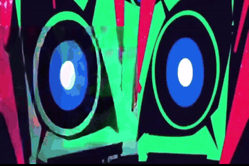 Capri Cutin Eyes